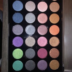 BH Cosmetic eye makeup pallet